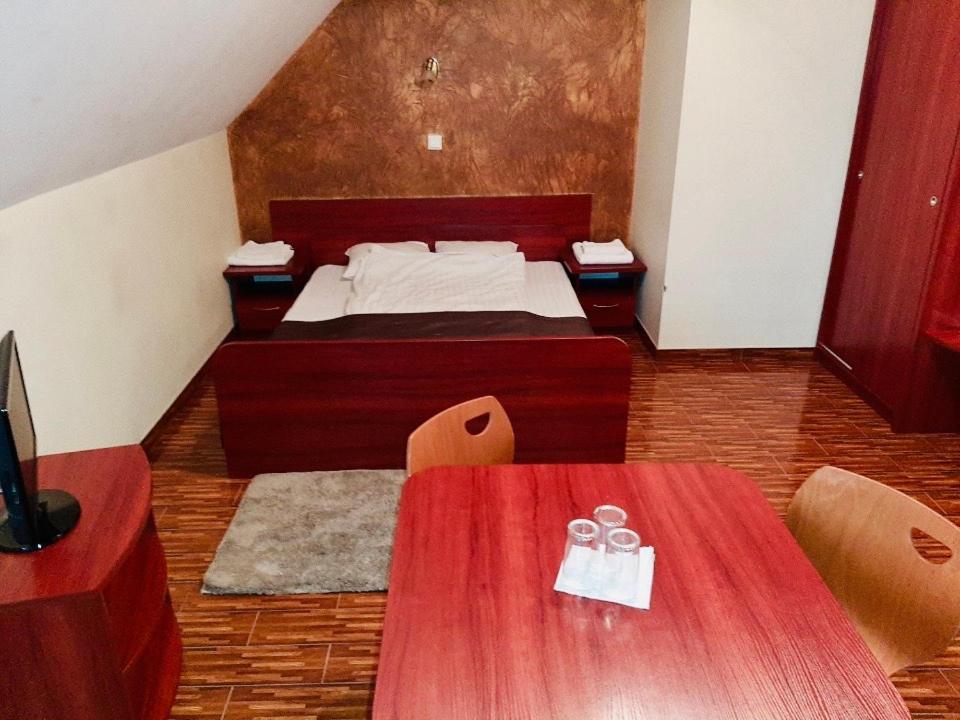 Motel Gorno Ngoại thất bức ảnh