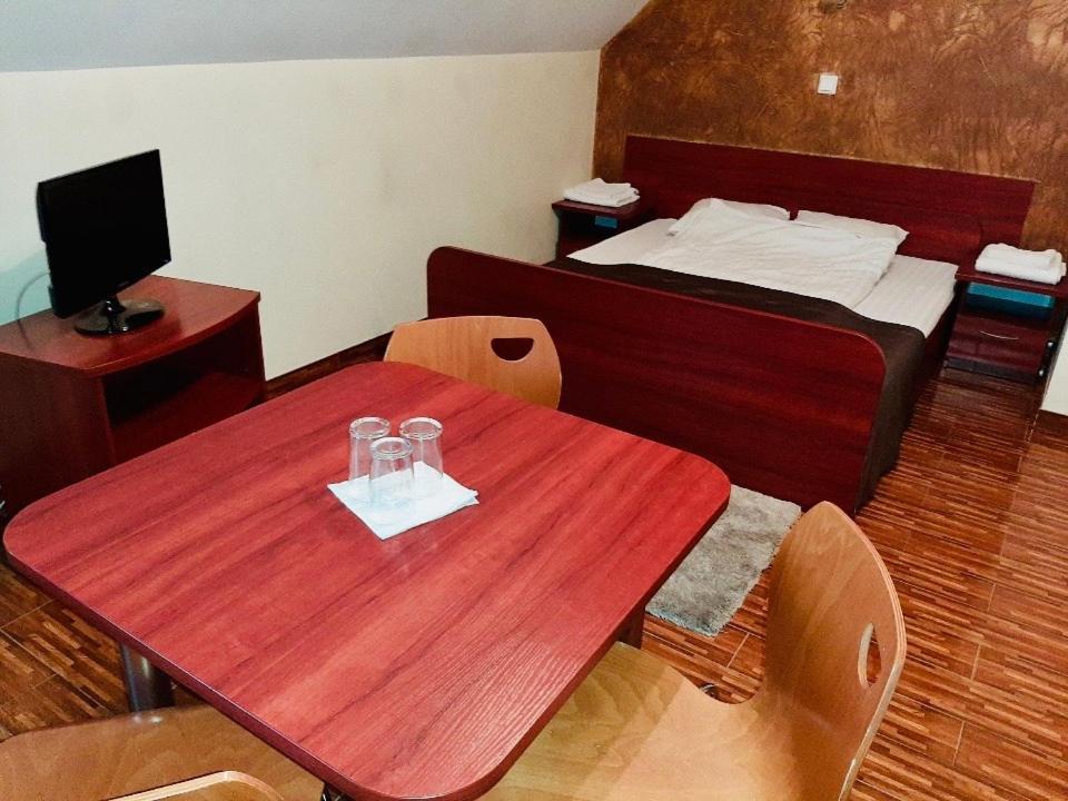 Motel Gorno Ngoại thất bức ảnh